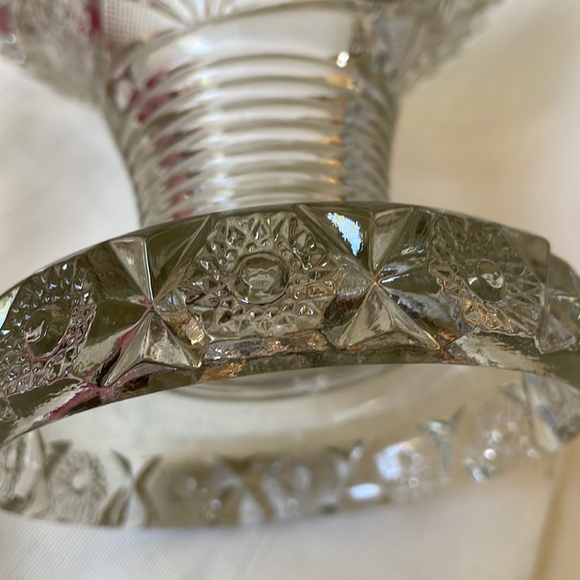 Vintage pressed Glass Punch Bowl Base Stand - Picture 6 of 8